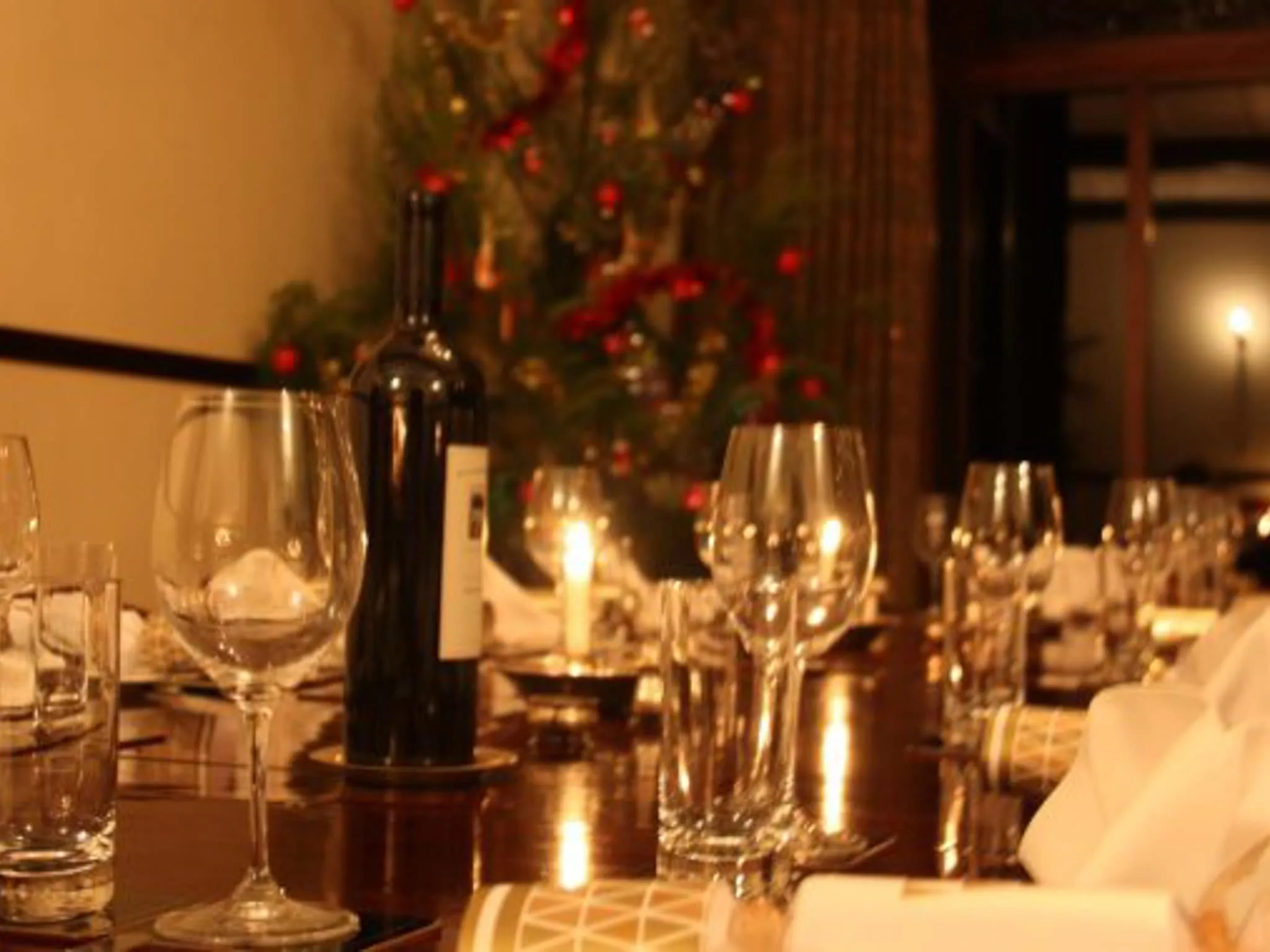 CHristmas Dining Room 720x380